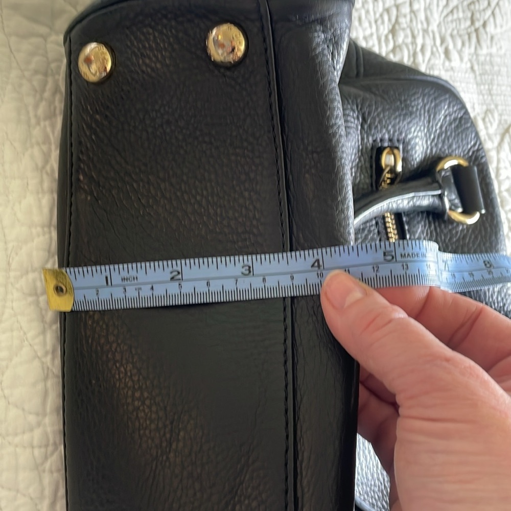 Michael Kors Handbag - Picture 9 of 10